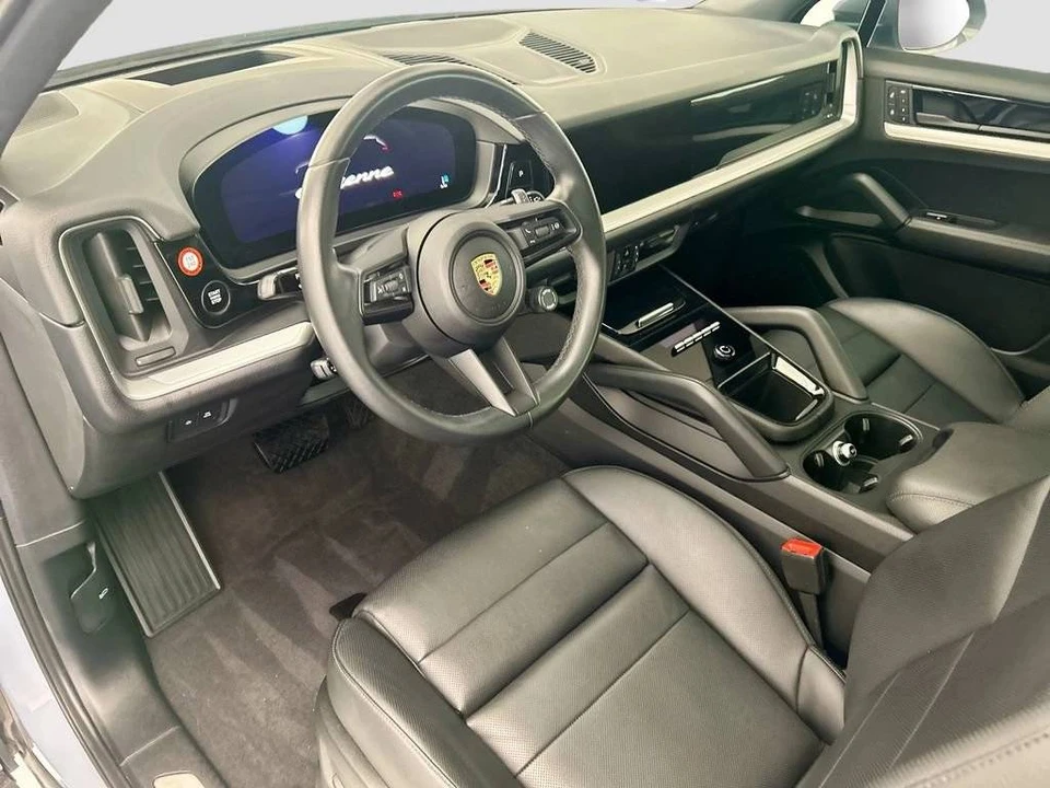 2024 Porsche 9Y0/9Y3 Cayenne - Image 4 of 5