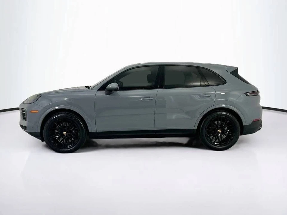 2024 Porsche 9Y0/9Y3 Cayenne - Image 2 of 5