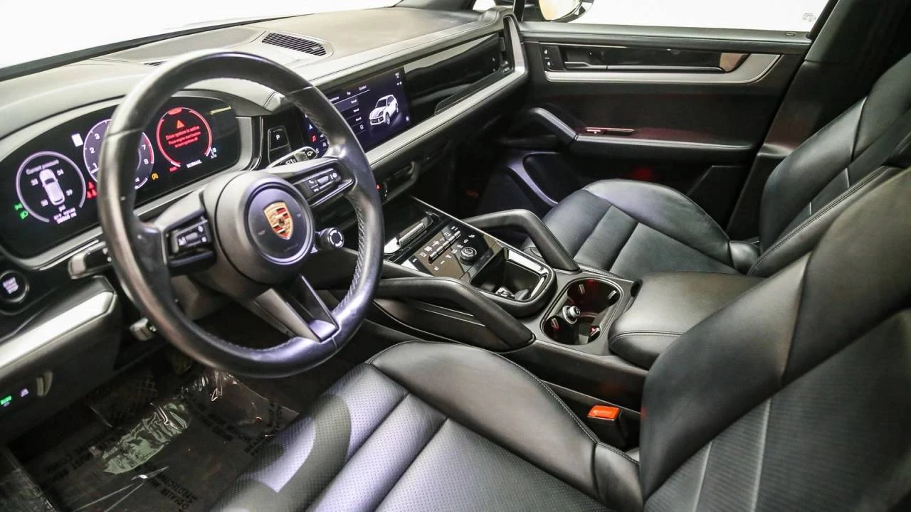 2024 Porsche 9Y0/9Y3 Cayenne - Image 4 of 5
