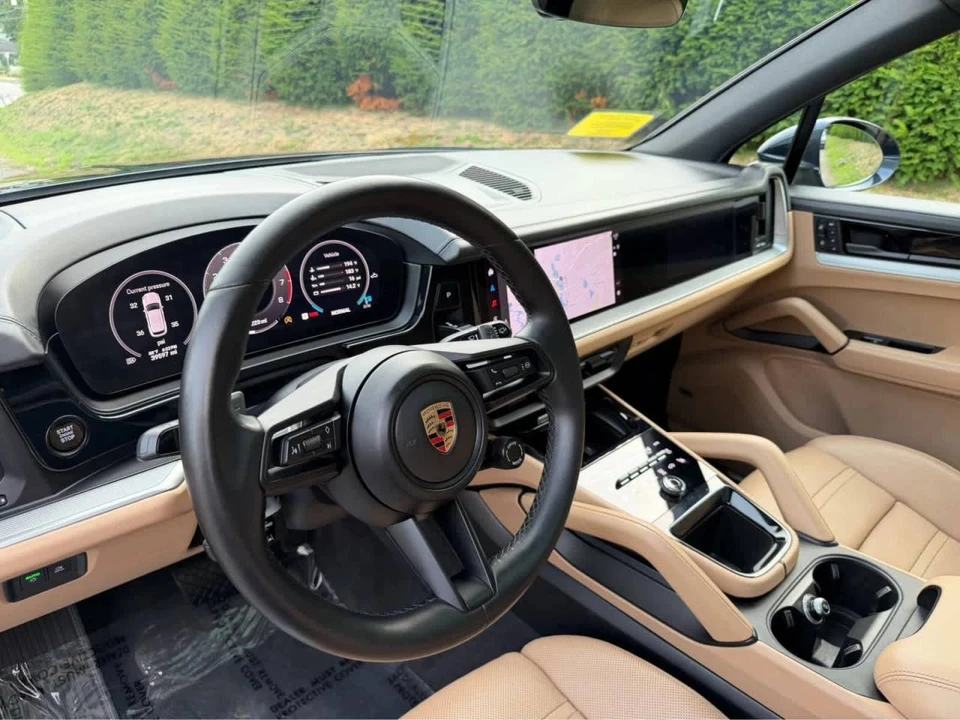2024 Porsche 9Y0/9Y3 Cayenne - Image 4 of 5