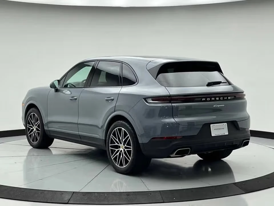 2024 Porsche 9Y0/9Y3 Cayenne - Image 19 of 31