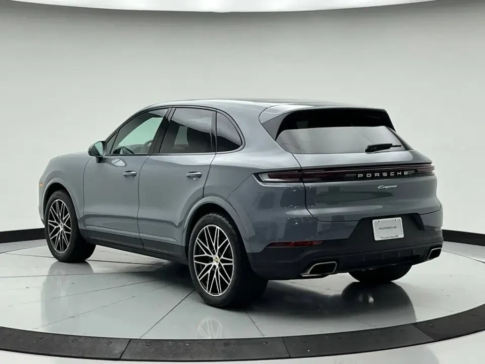 2024 Porsche 9Y0/9Y3 Cayenne - Image 23 of 31