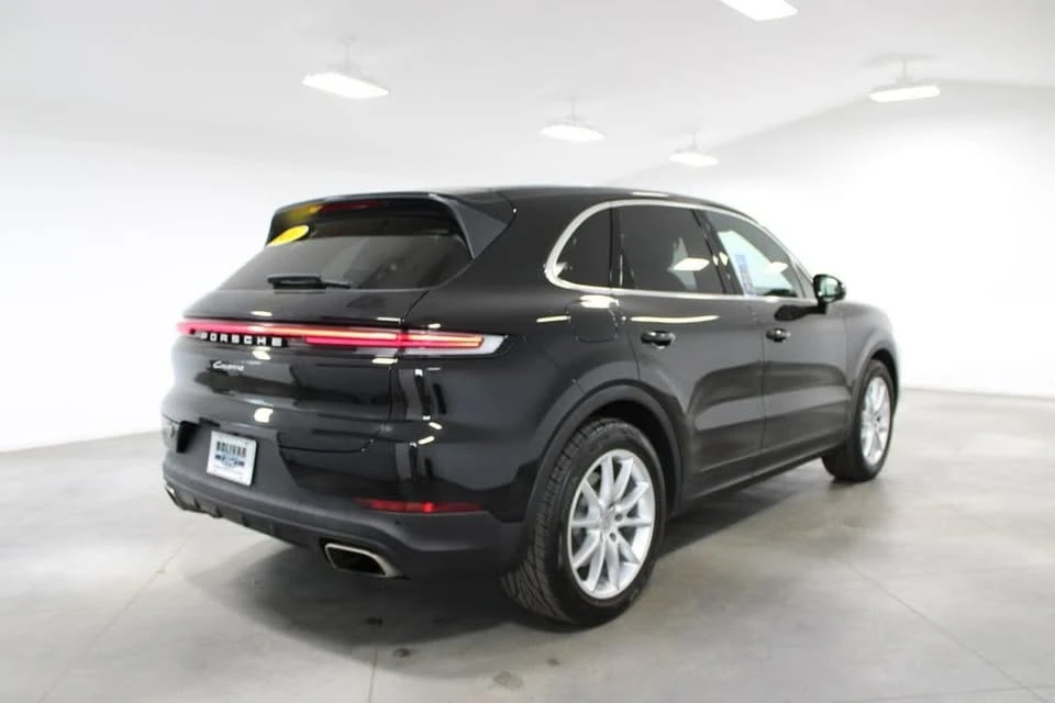 2024 Porsche 9Y0/9Y3 Cayenne - Image 5 of 15