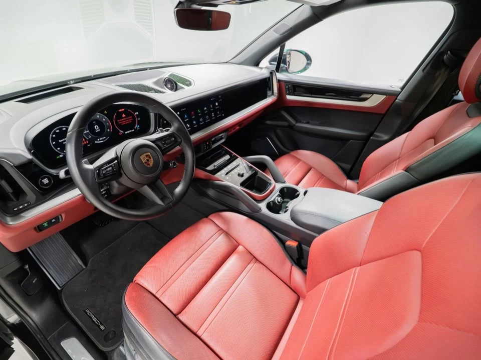 2024 Porsche 9Y0/9Y3 Cayenne - Image 12 of 20