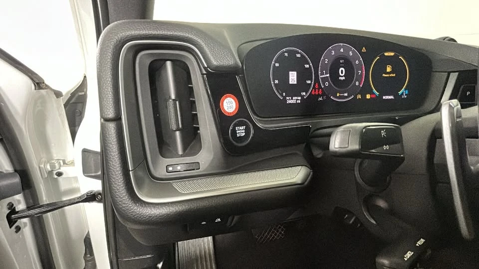 2024 Porsche 9Y0/9Y3 Cayenne - Image 20 of 20