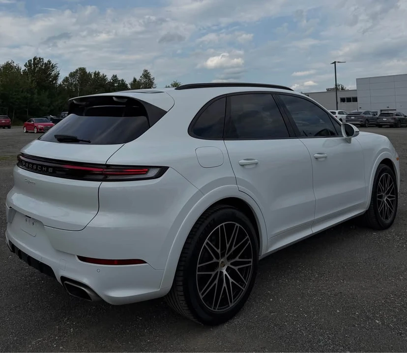 2024 Porsche 9Y0/9Y3 Cayenne - Image 7 of 16