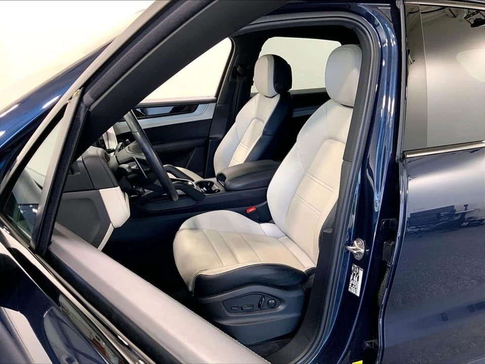 2024 Porsche 9Y0/9Y3 Cayenne - Image 9 of 20