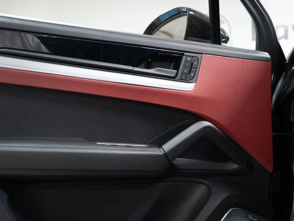 2024 Porsche 9Y0/9Y3 Cayenne - Image 14 of 20