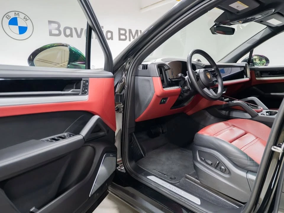 2024 Porsche 9Y0/9Y3 Cayenne - Image 18 of 20