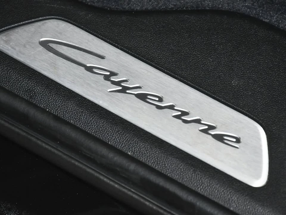 2024 Porsche 9Y0/9Y3 Cayenne - Image 14 of 20