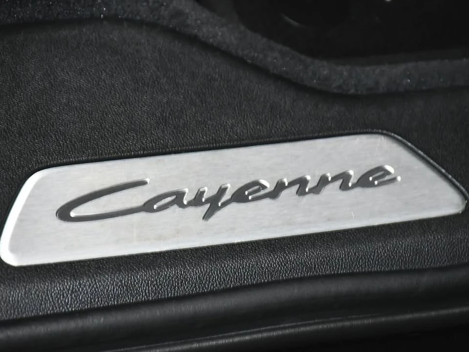 2024 Porsche 9Y0/9Y3 Cayenne - Image 15 of 20