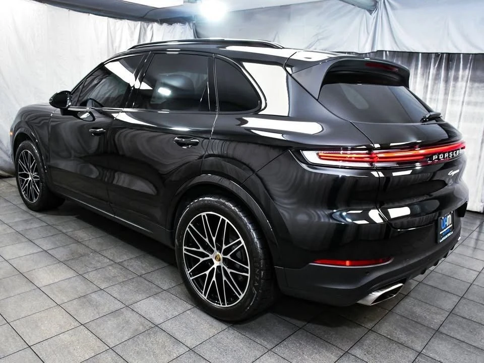 2024 Porsche 9Y0/9Y3 Cayenne - Image 4 of 20