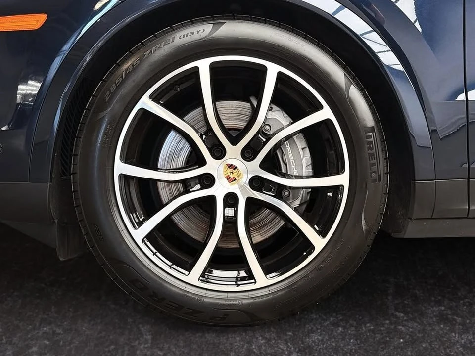 2024 Porsche 9Y0/9Y3 Cayenne - Image 10 of 10