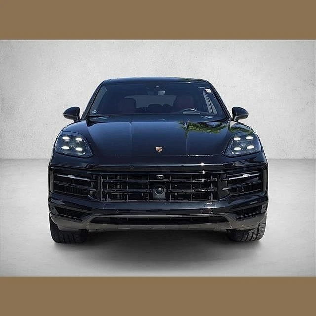 2024 Porsche 9Y0/9Y3 Cayenne - Image 2 of 12