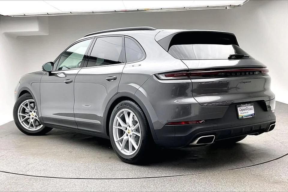 2024 Porsche 9Y0/9Y3 Cayenne - Image 4 of 20