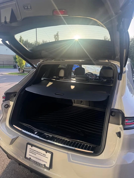 2024 Porsche 9Y0/9Y3 Cayenne - Image 8 of 9