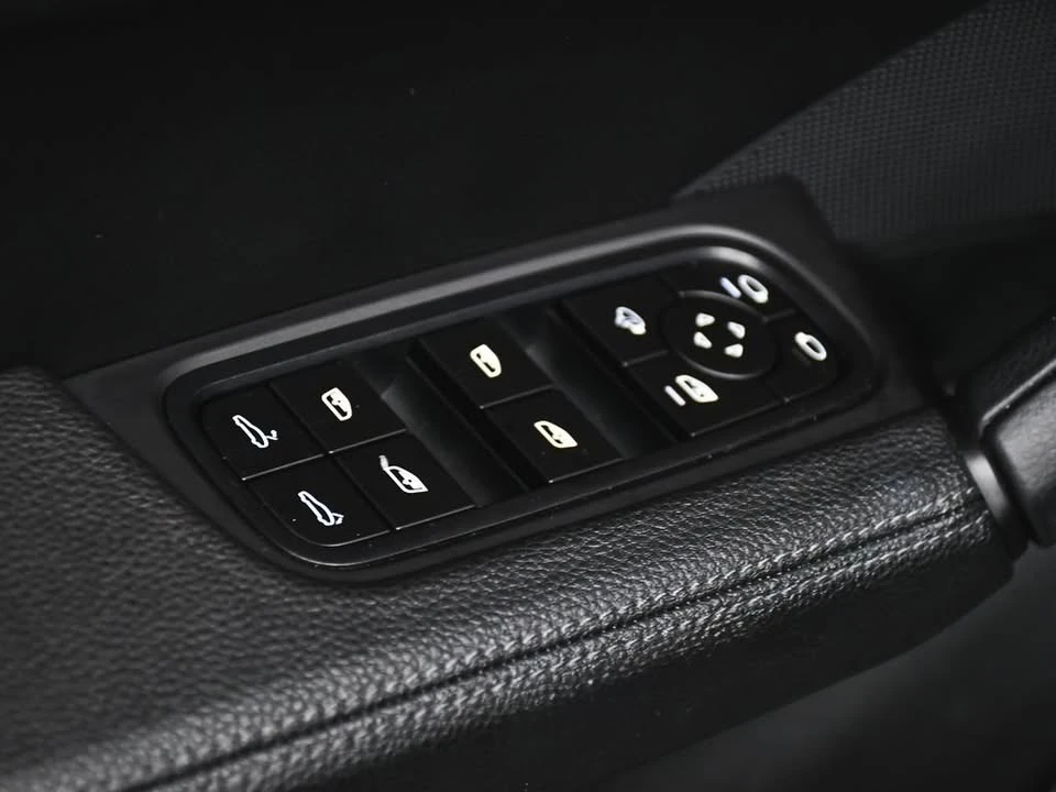 2024 Porsche 9Y0/9Y3 Cayenne - Image 10 of 20