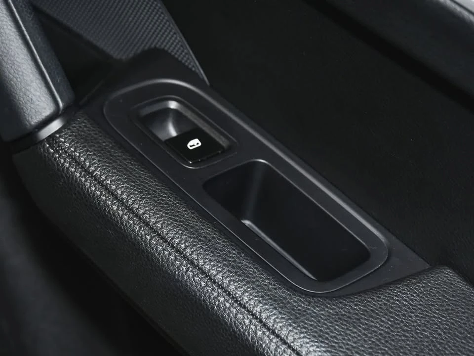 2024 Porsche 9Y0/9Y3 Cayenne - Image 19 of 20