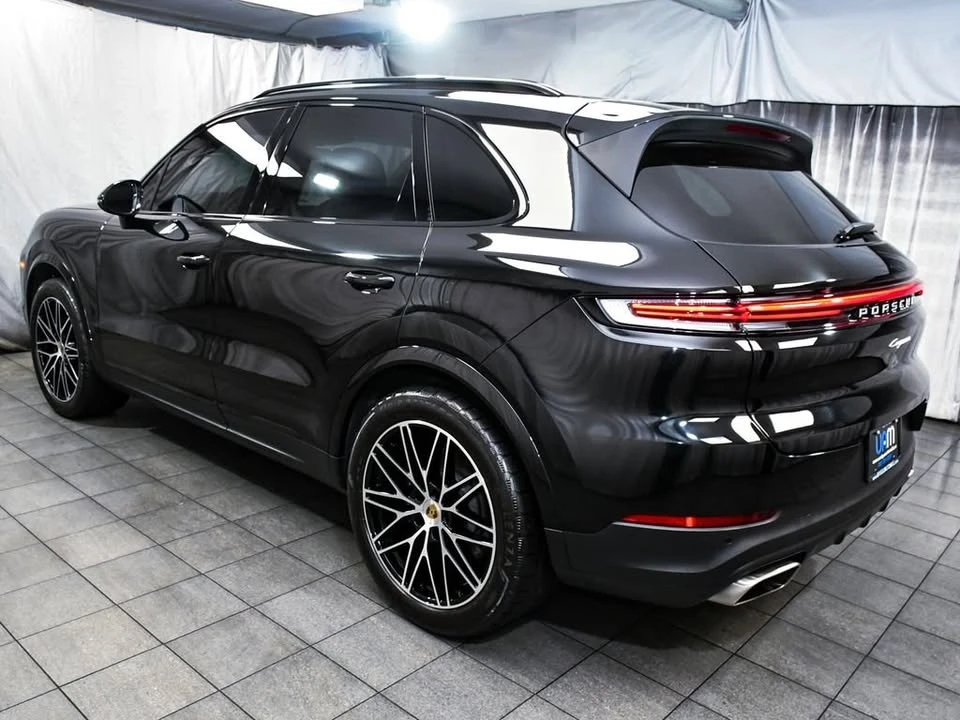 2024 Porsche 9Y0/9Y3 Cayenne - Image 4 of 20