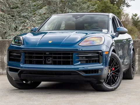 2024 Porsche Cayenne S Coupe