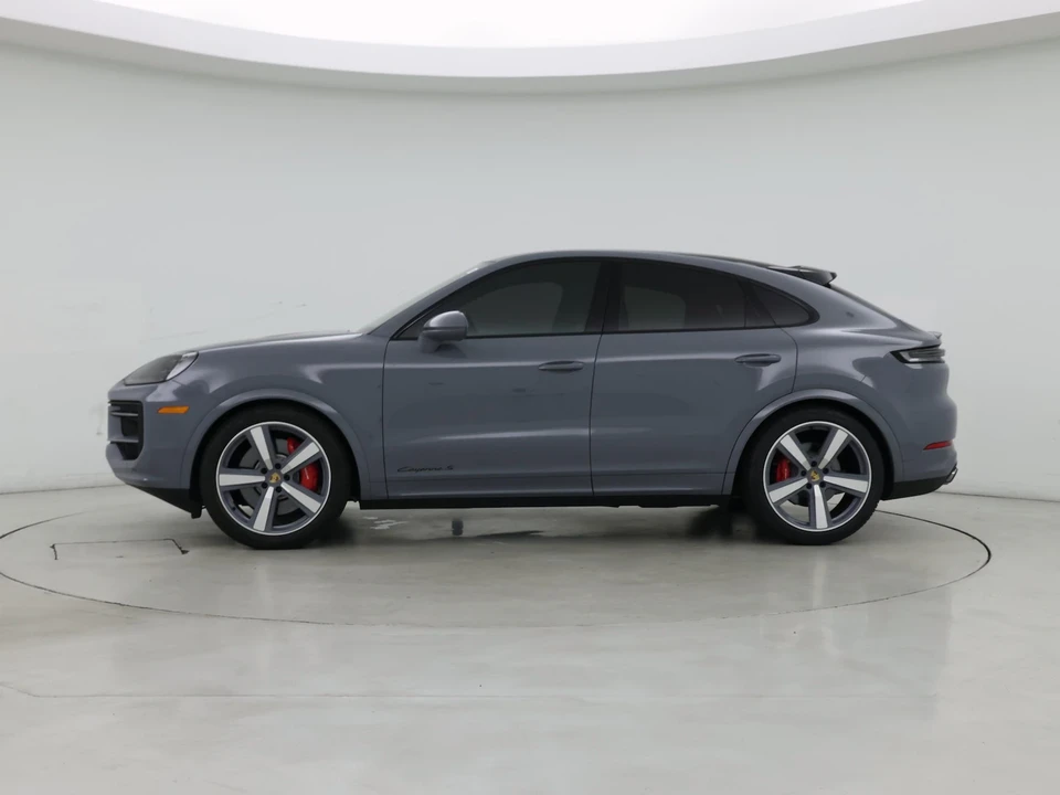 2024 Porsche 9Y0/9Y3 Cayenne Coupe - Image 4 of 28
