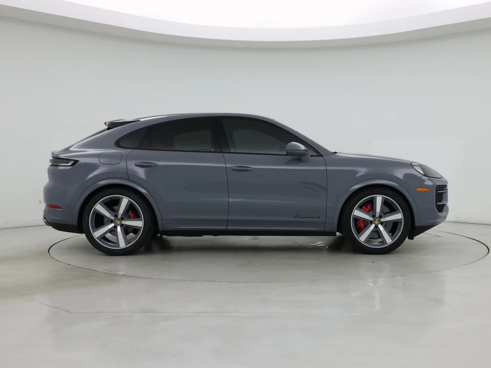 2024 Porsche 9Y0/9Y3 Cayenne Coupe - Image 8 of 28