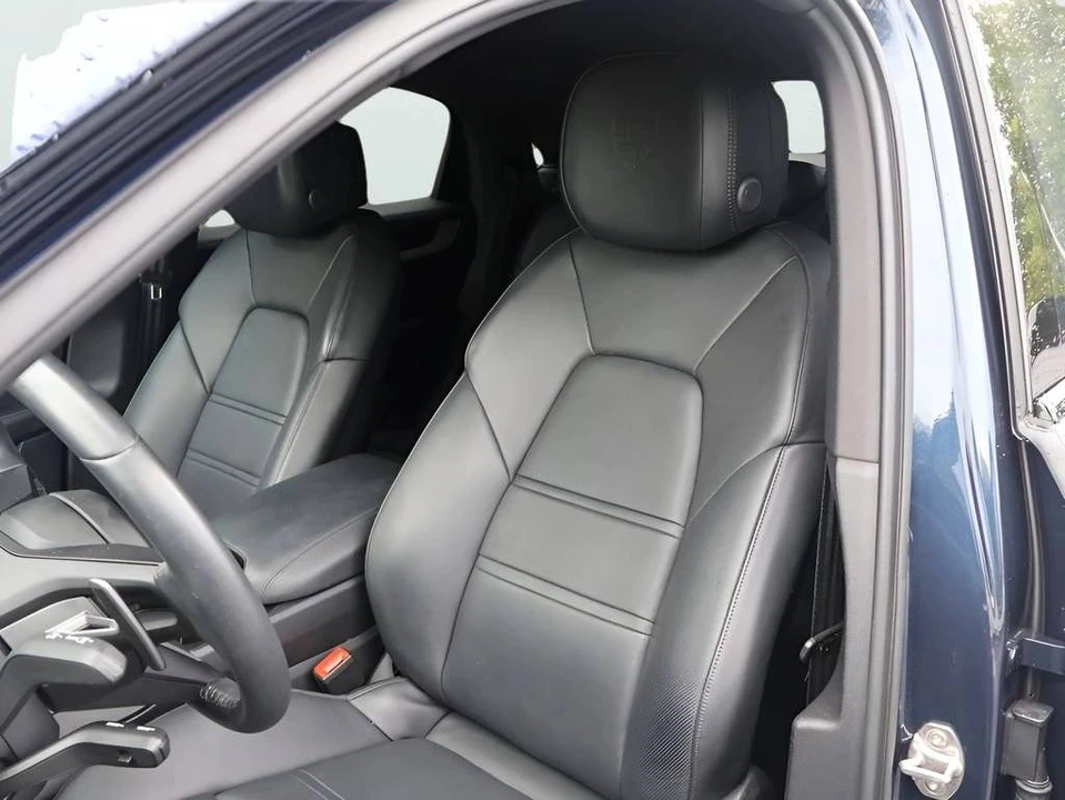 2024 Porsche 9Y0/9Y3 Cayenne Coupe - Image 5 of 5
