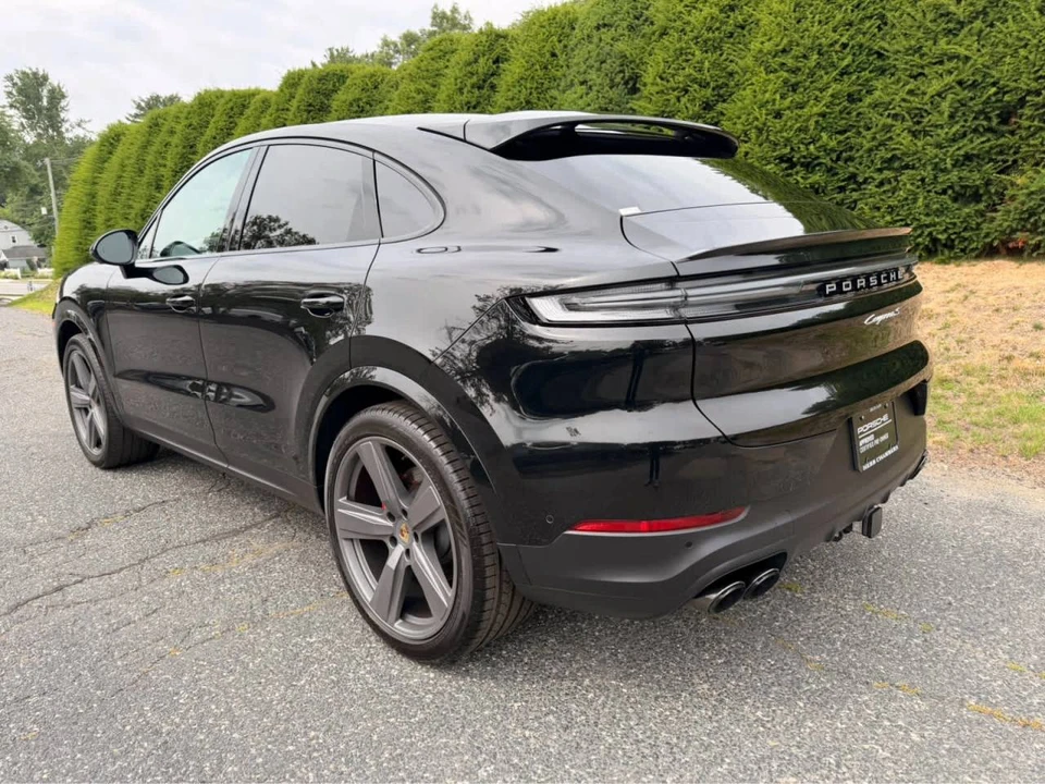 2024 Porsche 9Y0/9Y3 Cayenne S - Image 3 of 5