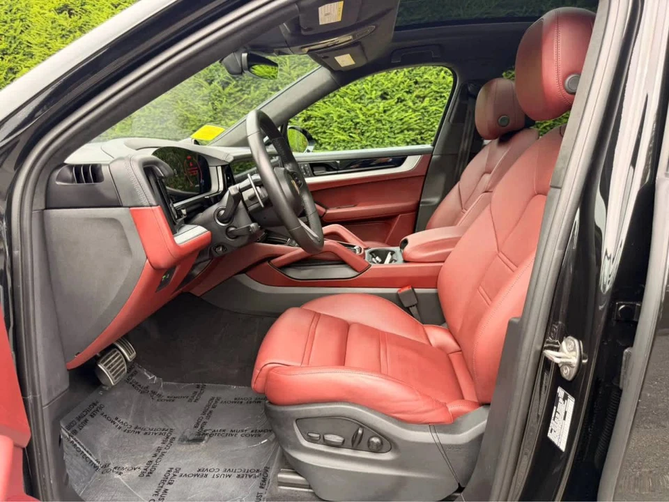 2024 Porsche 9Y0/9Y3 Cayenne S - Image 4 of 5