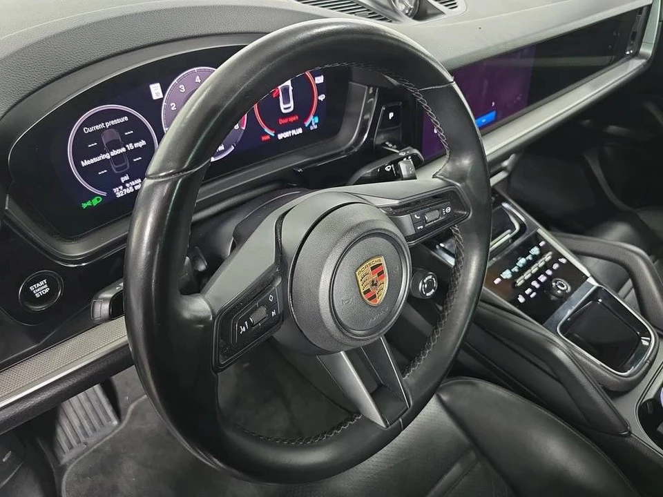 2024 Porsche 9Y0/9Y3 Cayenne Coupe - Image 4 of 5