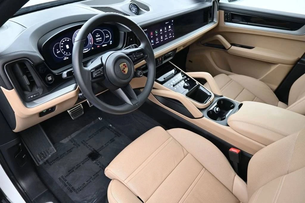 2024 Porsche 9Y0/9Y3 Cayenne Coupe - Image 4 of 5