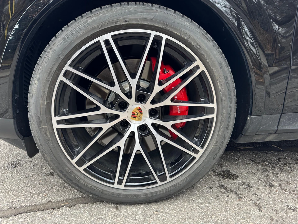 2024 Porsche 9Y0/9Y3 Cayenne S - Image 17 of 31