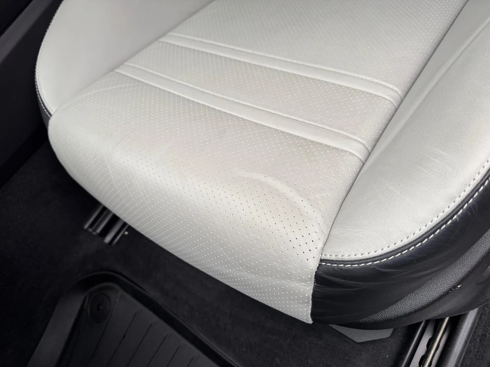 2024 Porsche 9Y0/9Y3 Cayenne S - Image 30 of 31
