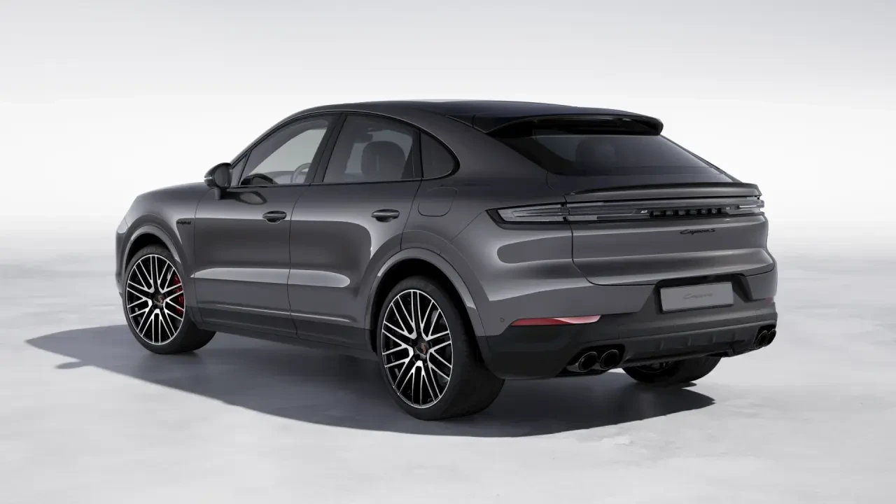 2024 Porsche Cayenne - Image 24 of 31