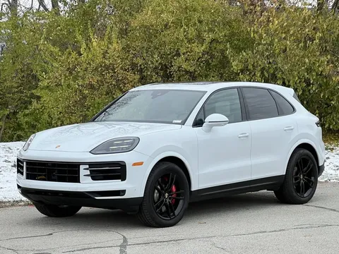 2024 Porsche Cayenne S