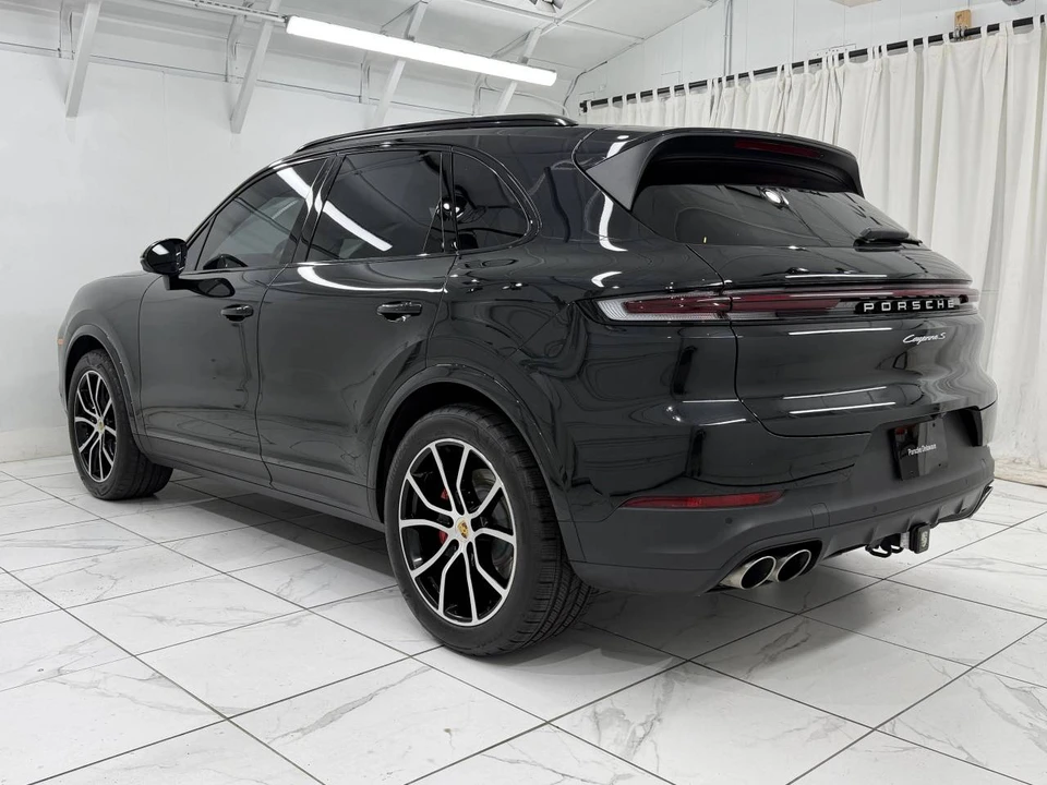 2024 Porsche 9Y0/9Y3 Cayenne S - Image 3 of 4