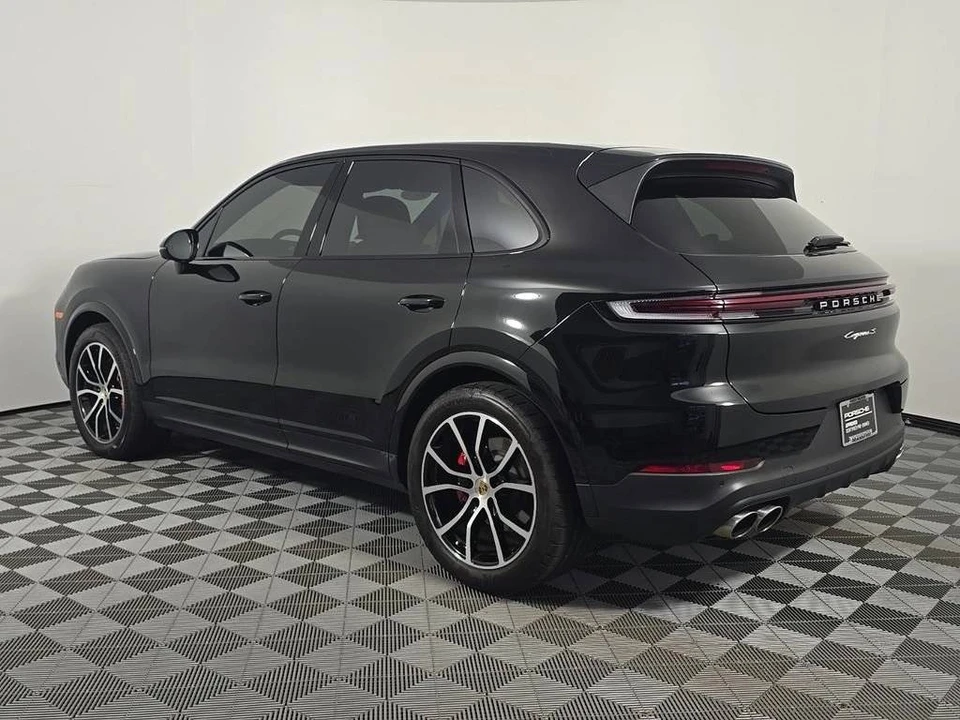 2024 Porsche 9Y0/9Y3 Cayenne S - Image 3 of 5