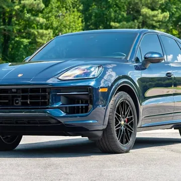 2024 Porsche Cayenne S