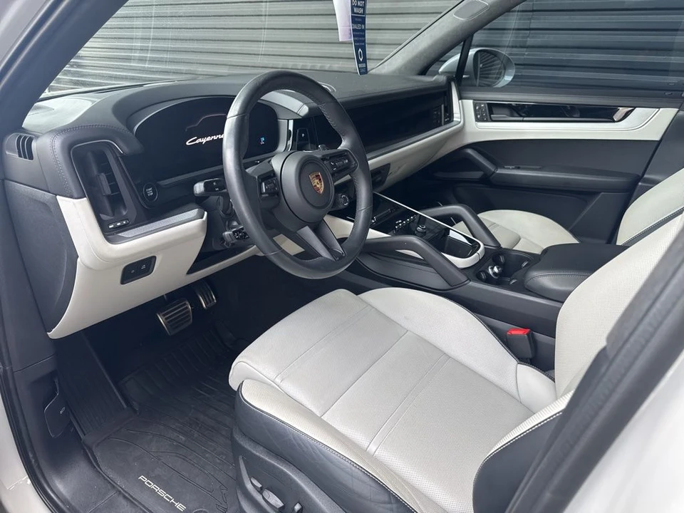 2024 Porsche 9Y0/9Y3 Cayenne S - Image 5 of 6