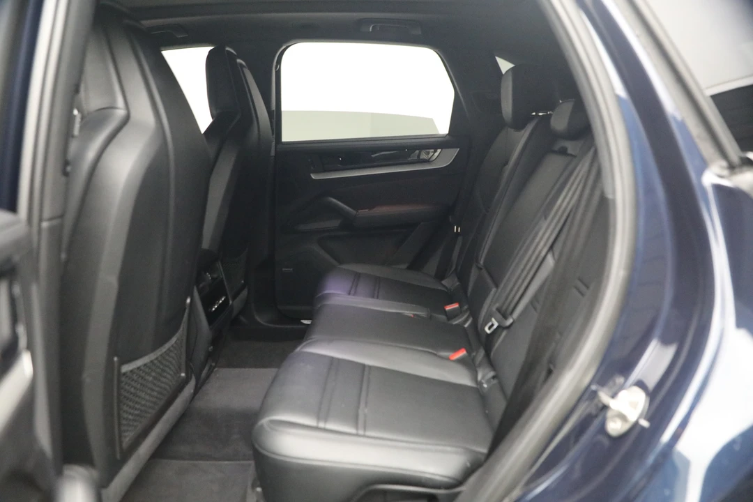 2024 Porsche 9Y0/9Y3 Cayenne S - Image 16 of 31
