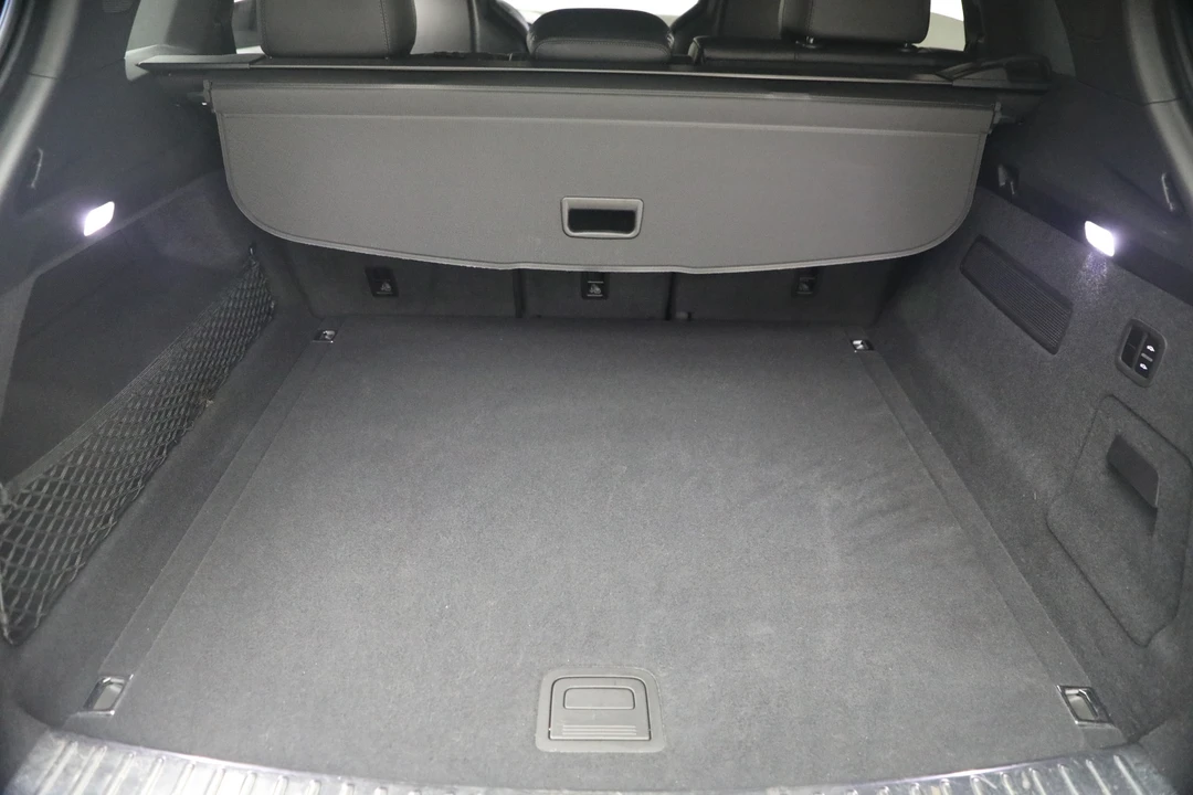 2024 Porsche 9Y0/9Y3 Cayenne S - Image 31 of 31