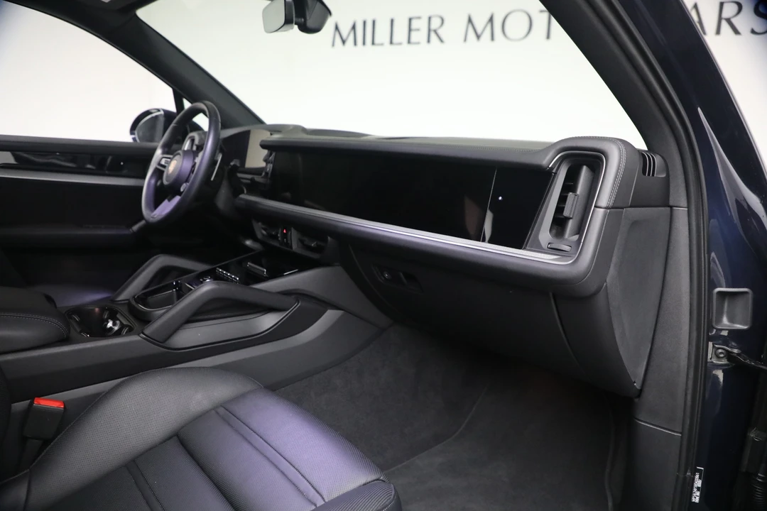 2024 Porsche 9Y0/9Y3 Cayenne S - Image 21 of 31
