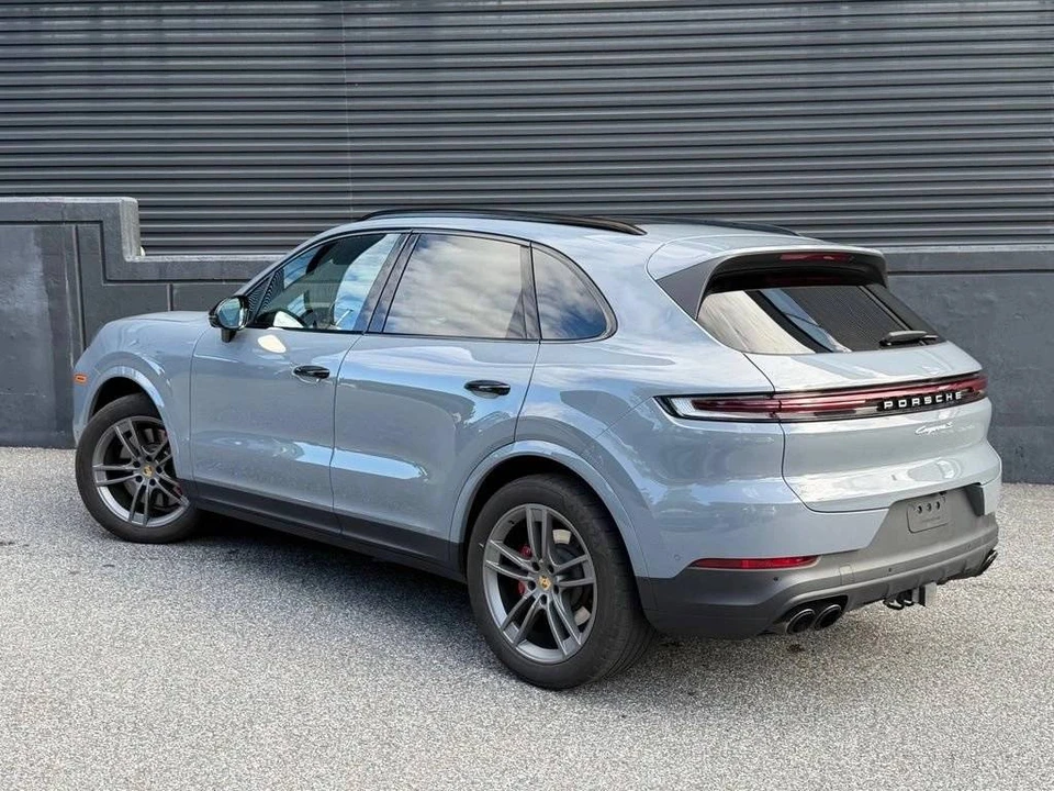 2024 Porsche 9Y0/9Y3 Cayenne S - Image 3 of 4
