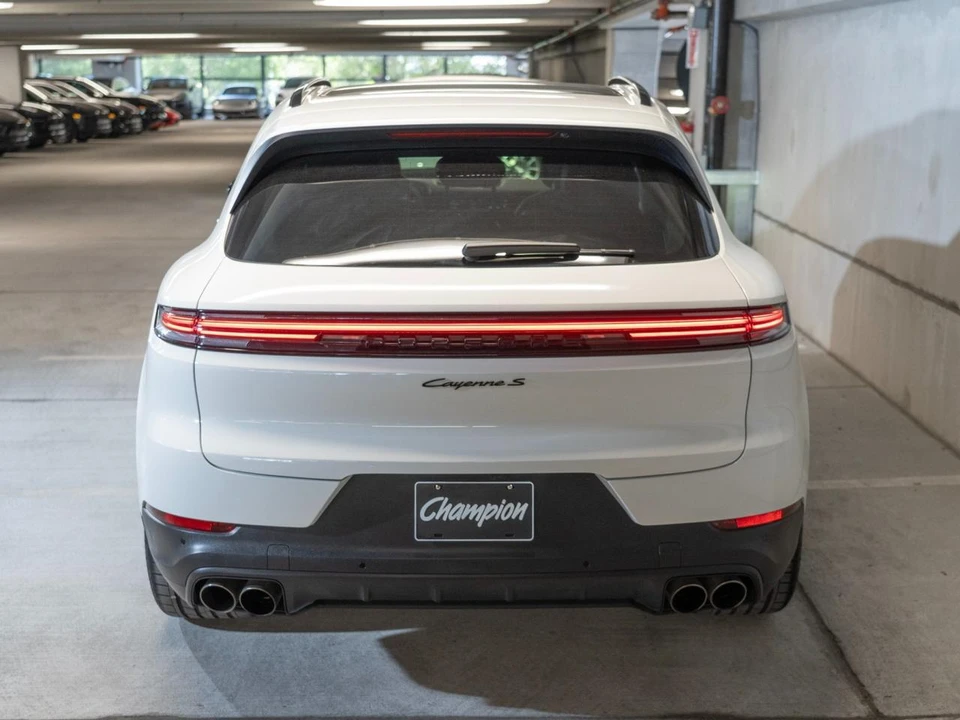 2024 Porsche 9Y0/9Y3 Cayenne S - Image 10 of 28