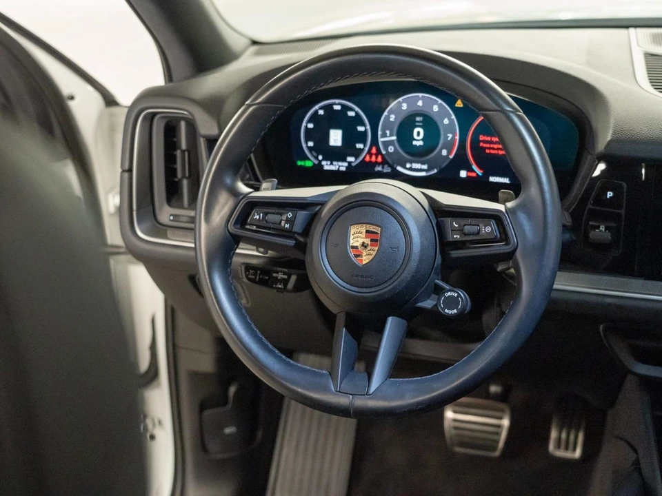 2024 Porsche 9Y0/9Y3 Cayenne S - Image 26 of 28