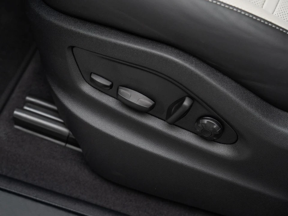 2024 Porsche 9Y0/9Y3 Cayenne S - Image 15 of 29
