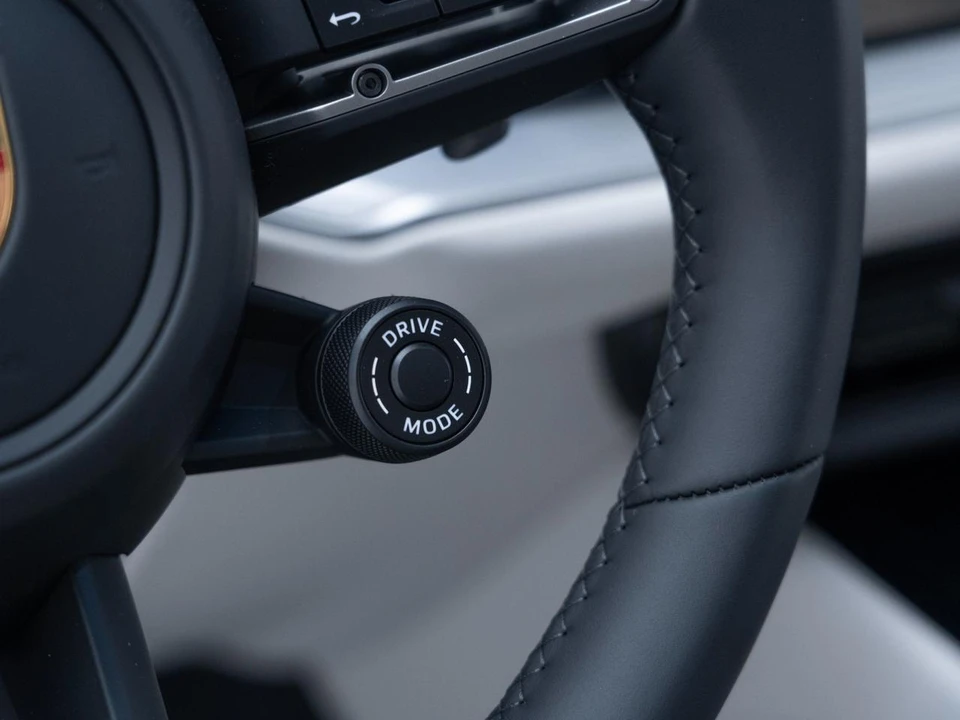 2024 Porsche 9Y0/9Y3 Cayenne S - Image 25 of 29