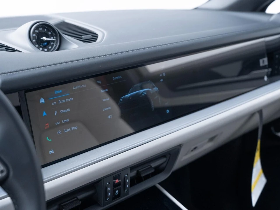 2024 Porsche 9Y0/9Y3 Cayenne S - Image 23 of 29