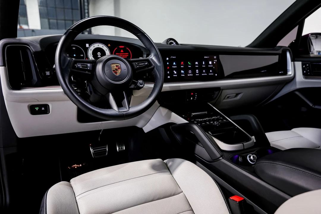 2024 Porsche 9Y0/9Y3 Cayenne S - Image 10 of 12