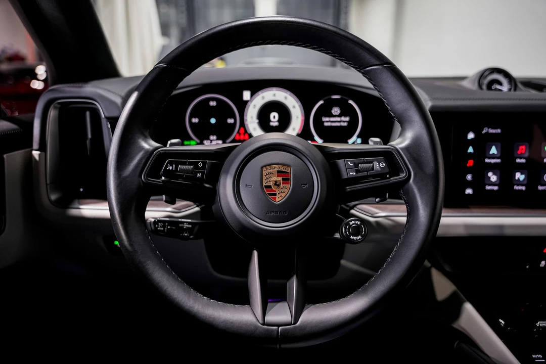 2024 Porsche 9Y0/9Y3 Cayenne S - Image 11 of 12